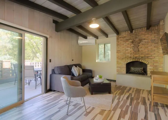 Unit 1 - Slide Rock Holiday home *