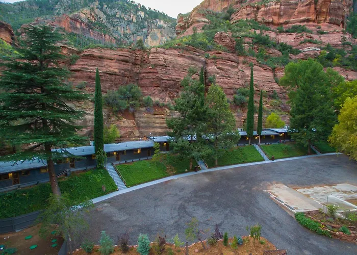 Unit 1 - Slide Rock Holiday home